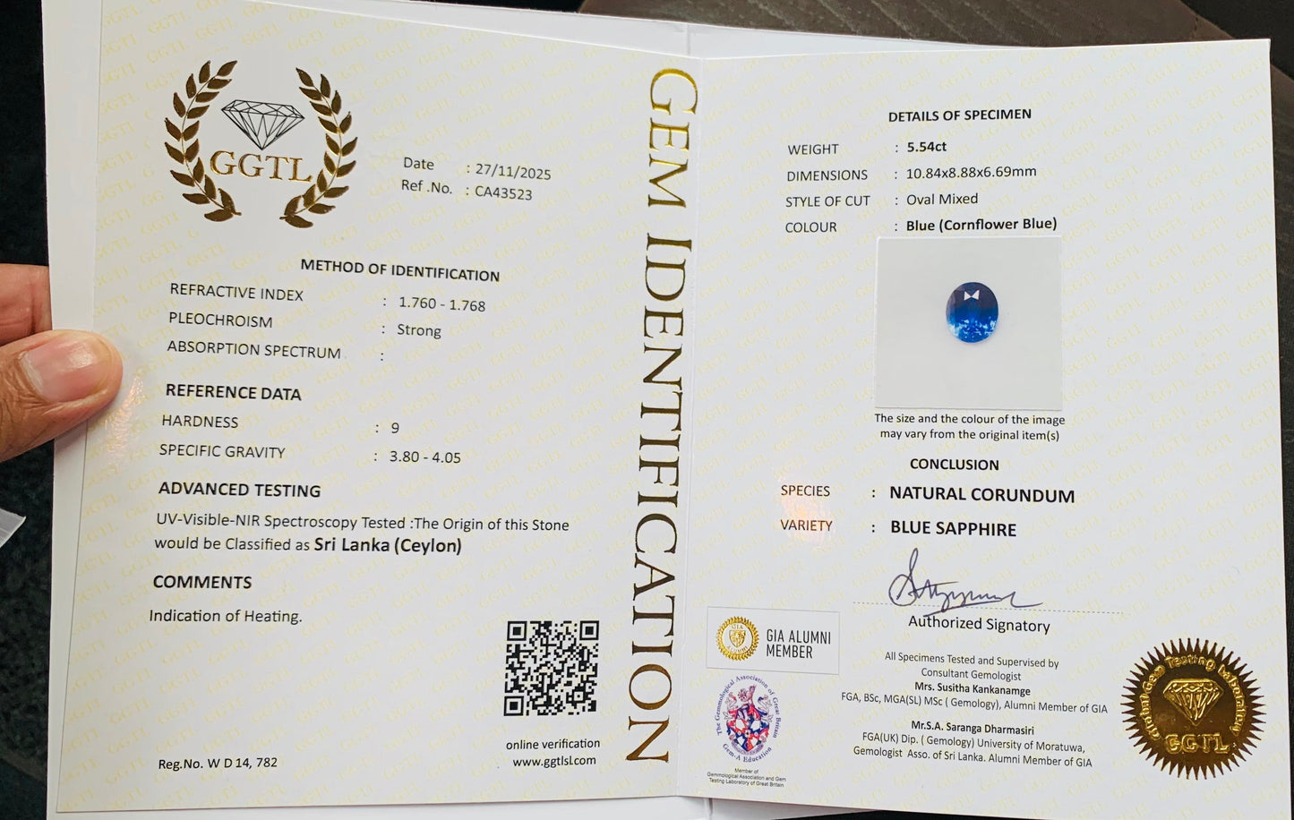 5.54 Ct Flawless Cornflower Blue Sapphire | Ceylon Origin Blue Sapphire