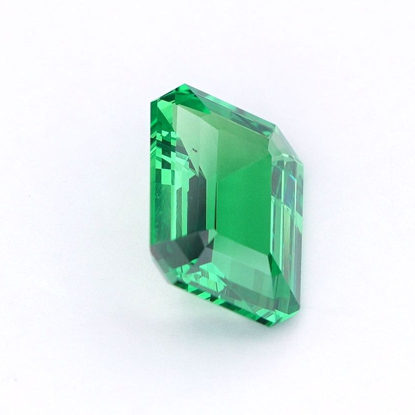 2.57 Ct Unheated Tsavorite Garnet – Emerald Cut - Vivid Green - Natural Gemstone - Luxury Gemstone