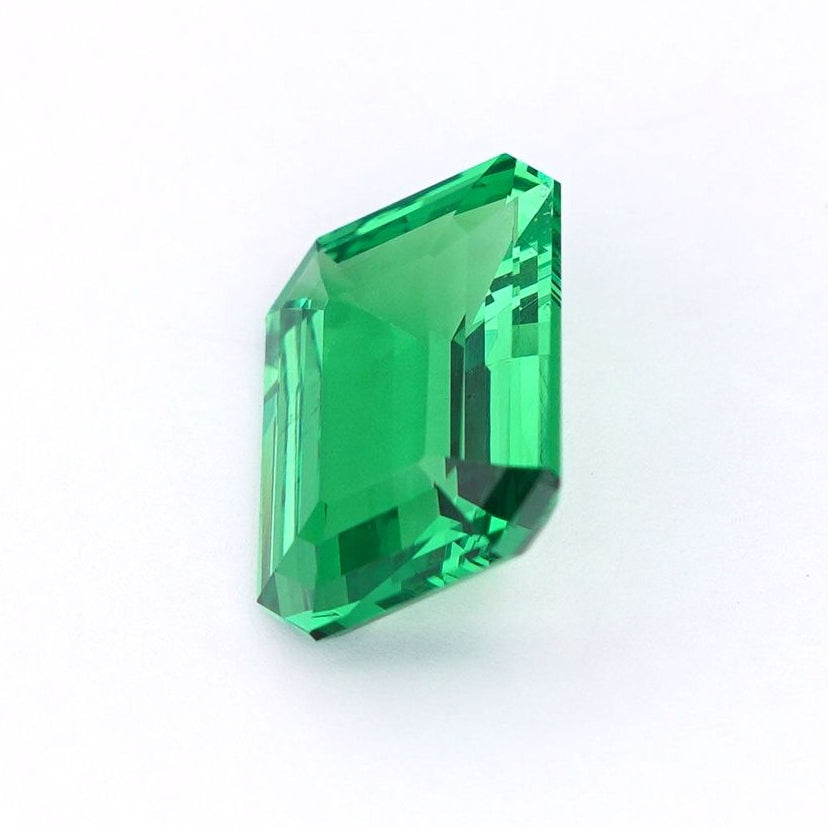 2.57 Ct Unheated Tsavorite Garnet – Emerald Cut - Vivid Green - Natural Gemstone - Luxury Gemstone