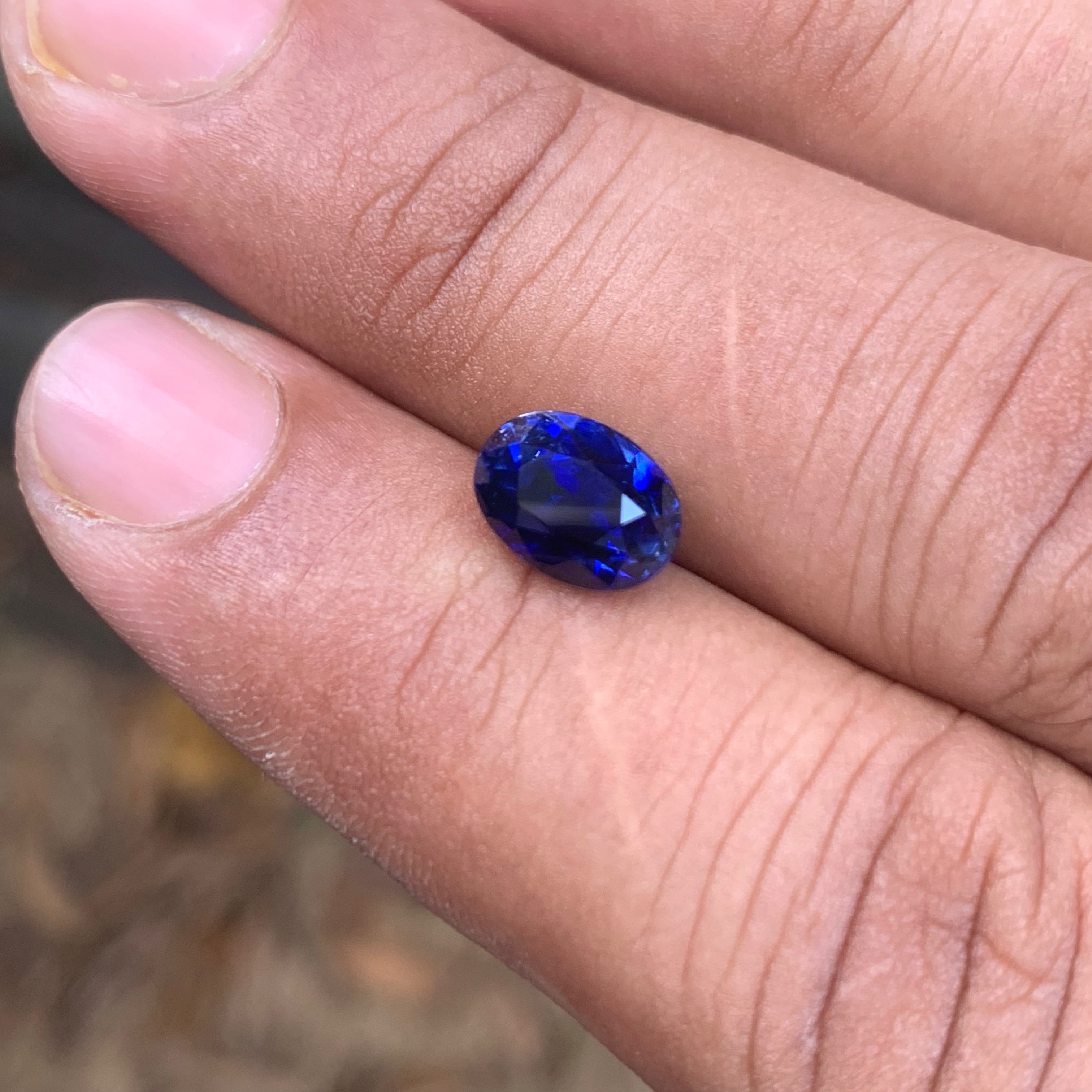 Unheated Royal Blue Sapphire 3.05 ct Oval – Sri Lanka