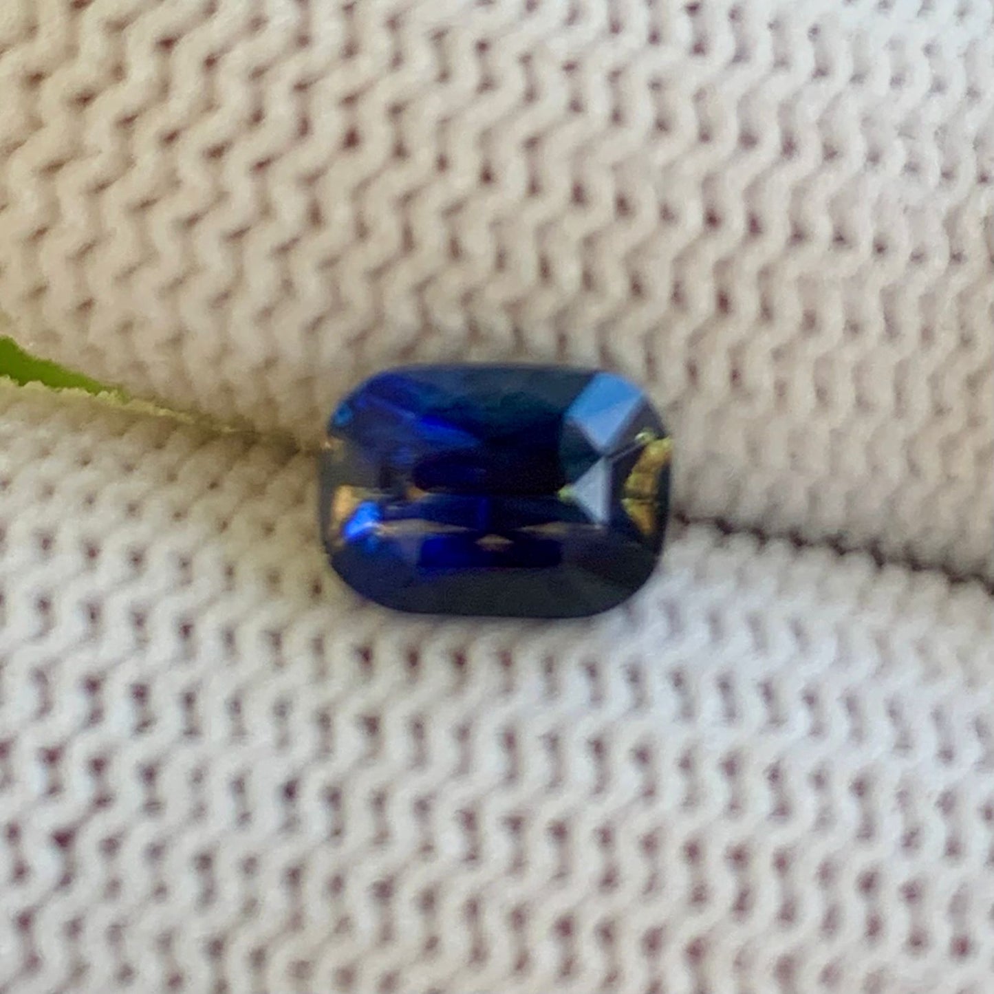 Natural Bi-Color Sapphire - 1.61ct Unheated Sapphire - Ceylon Origin
