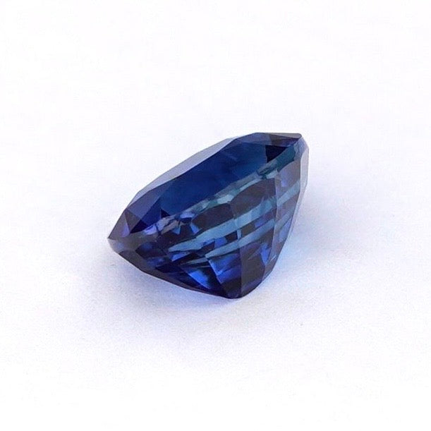 Natural Vivid Blue Sapphire 0.97 Ct – Natural Corundum - Oval Cut