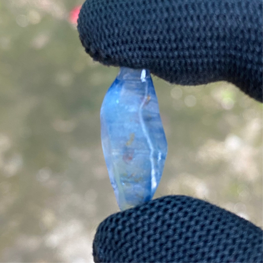 Natural Blue Sapphire Crystal 16.75 Ct – Healing Stone | Glassy Body | Rare Collector’s Gem"