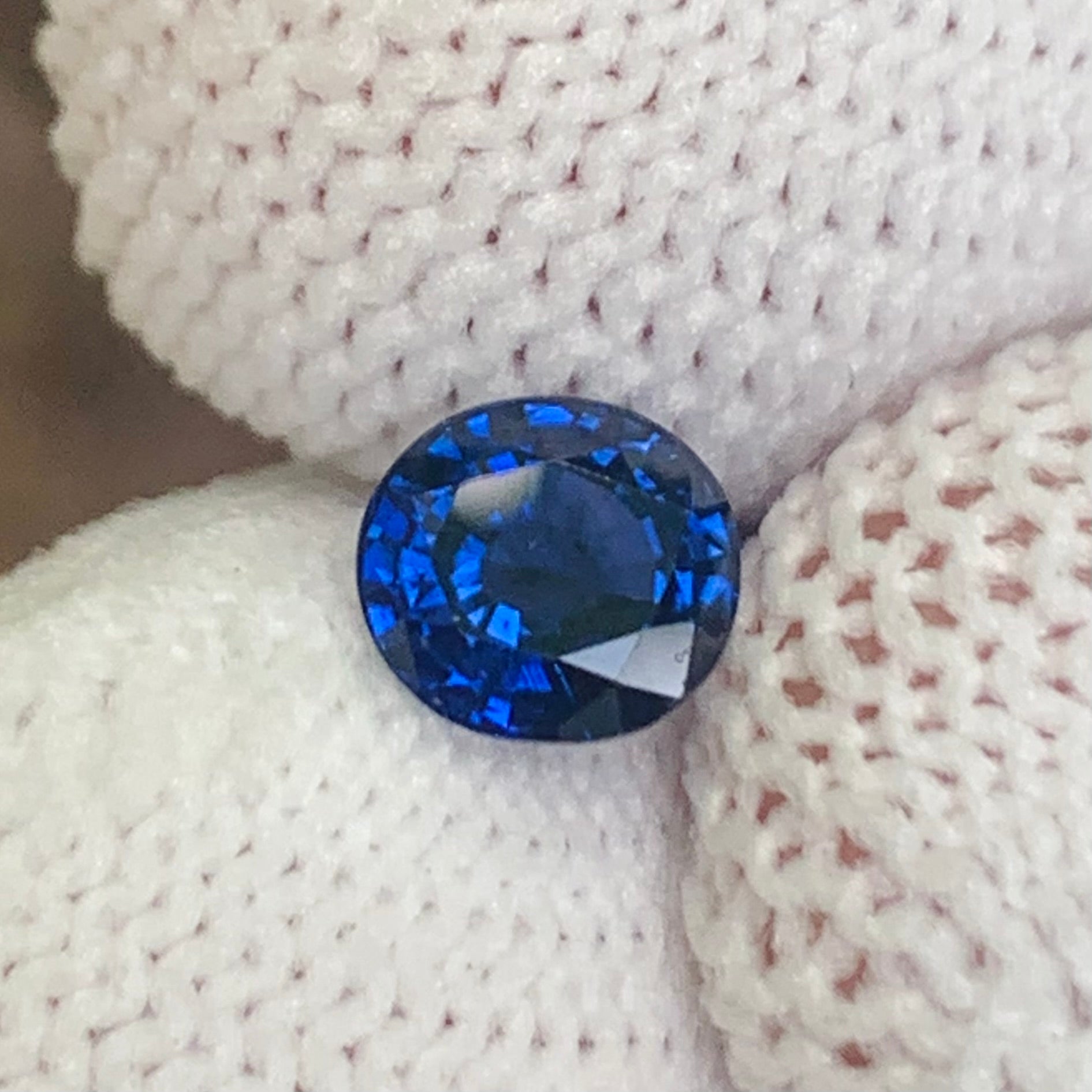Blue Sapphire 1.07 ct Round – Madagascar