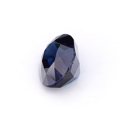 1.55ct Natural Royal Blue Sapphire – Oval shaped- VVS Clarity