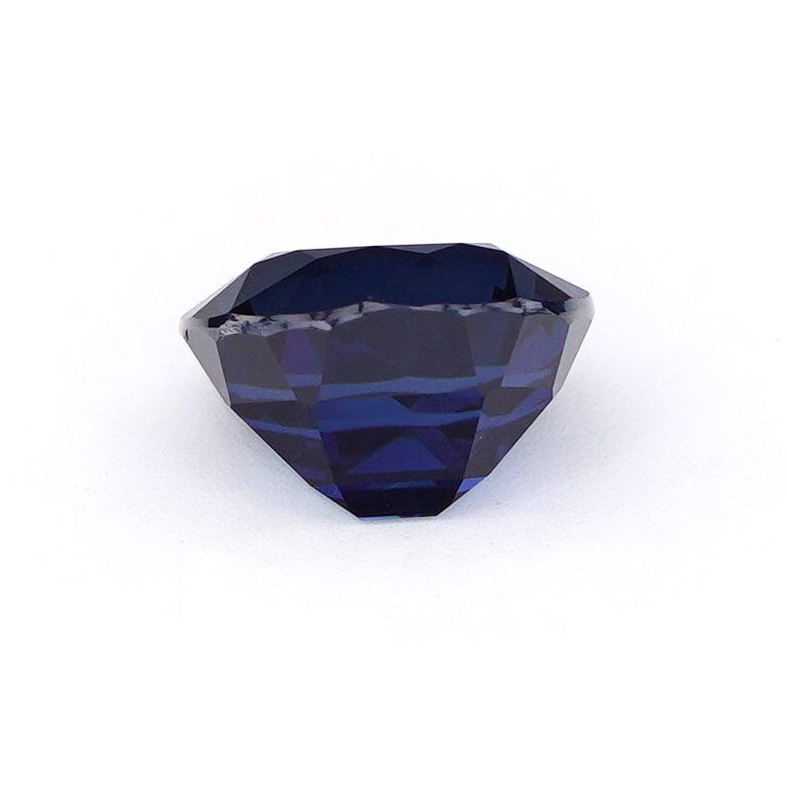 Unheated Royal Blue Sapphire 1.57 ct Oval – Madagascar