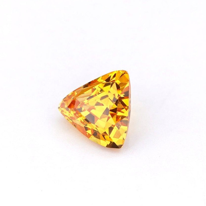 Golden Yellow Sapphire  1.02 Ct - Trilliant Shape – Natural Corundum - Sri Lanka Origin