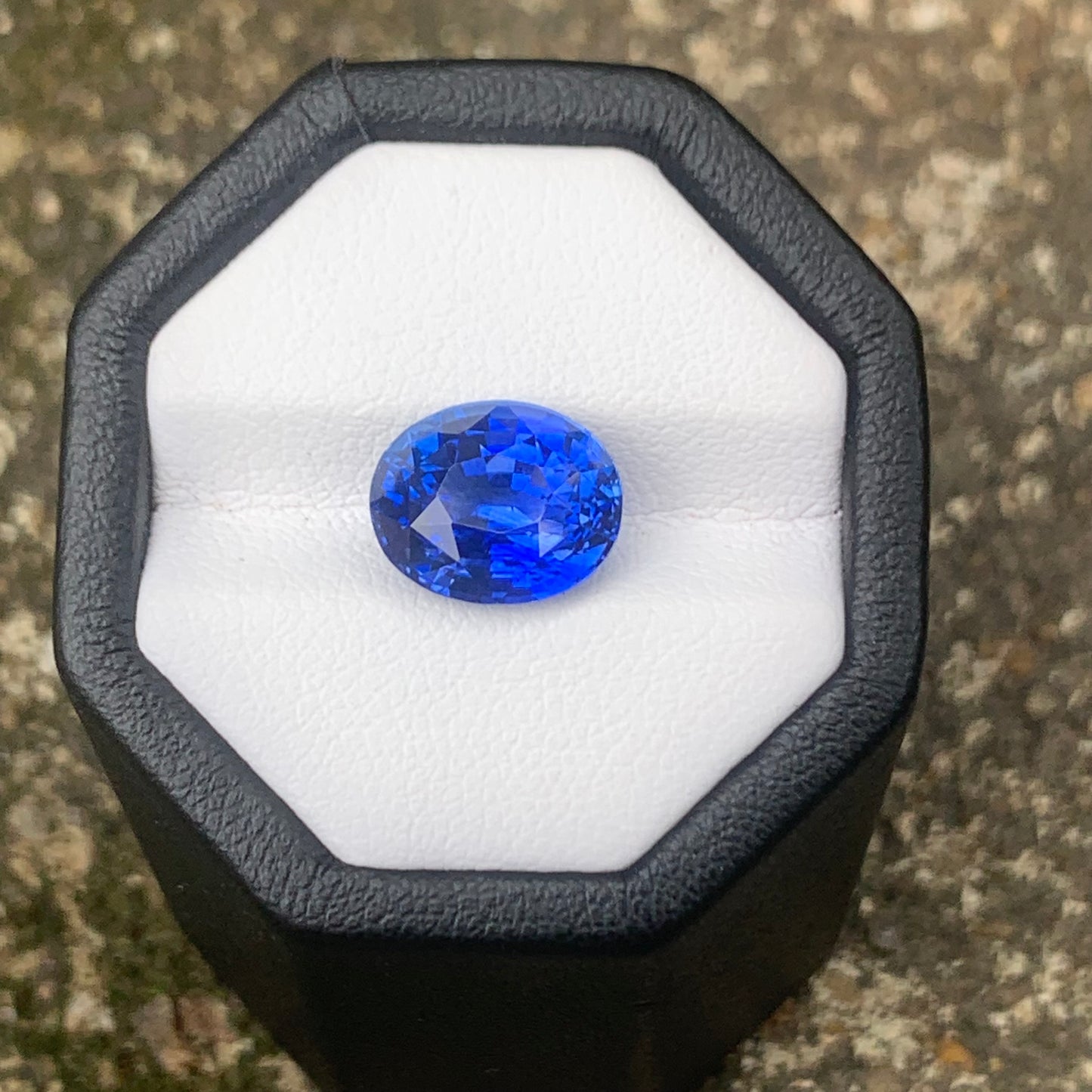 5.54 Ct Flawless Cornflower Blue Sapphire | Ceylon Origin Blue Sapphire