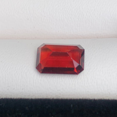 Natural Red Garnet 3.98 ct Octagon – Madagascar
