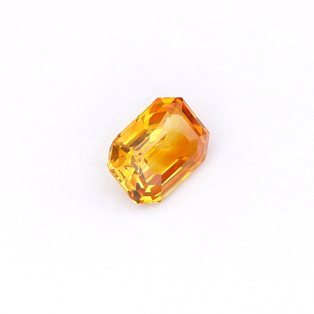 Natural Yellow Sapphire 1.01 Ct – Emerald Shape| Natural Ceylon Gemstone