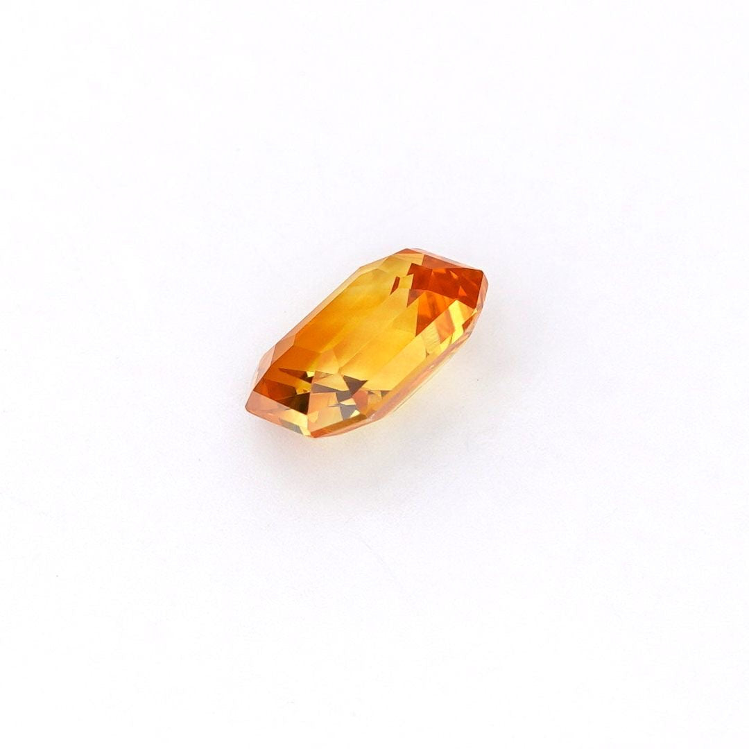 Natural Yellow Sapphire 1.01 Ct – Emerald Shape| Natural Ceylon Gemstone