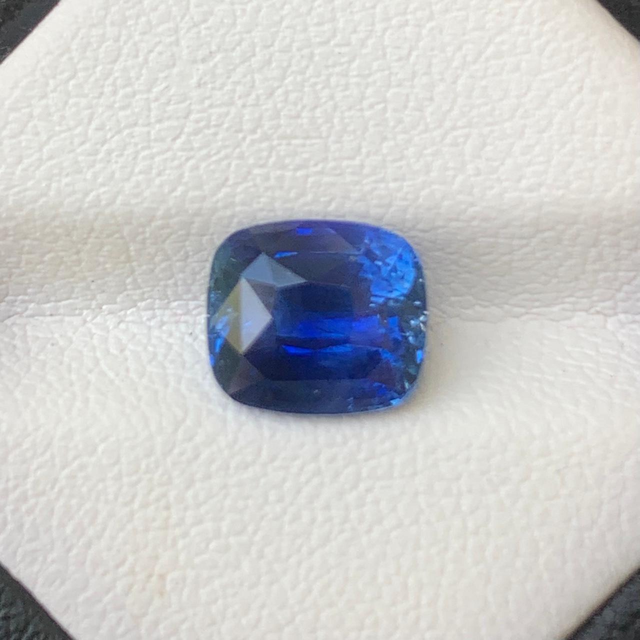 Blue Sapphire 3.07 ct Cushion - Sri Lanka