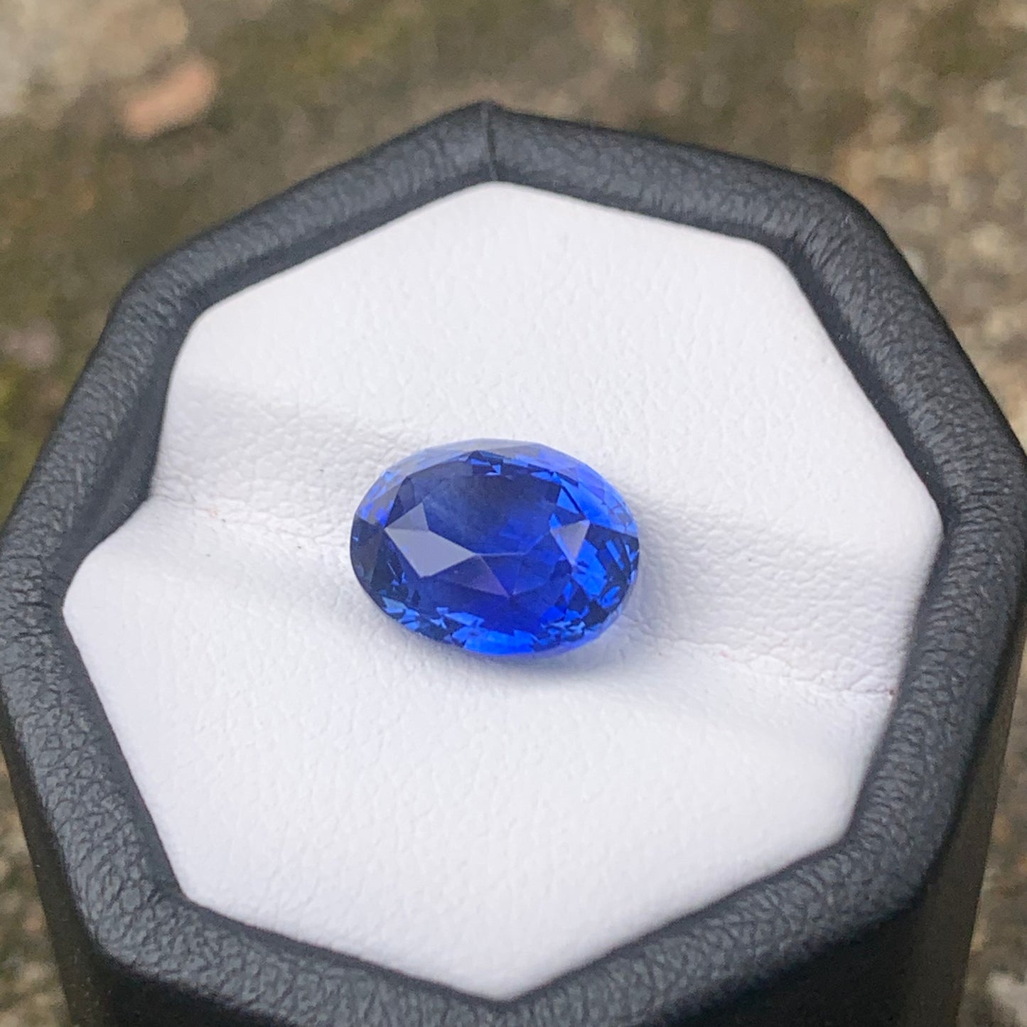 5.54 Ct Flawless Cornflower Blue Sapphire | Ceylon Origin Blue Sapphire