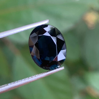 Unheated Blue Sapphire 4.06 ct Oval – Madagascar