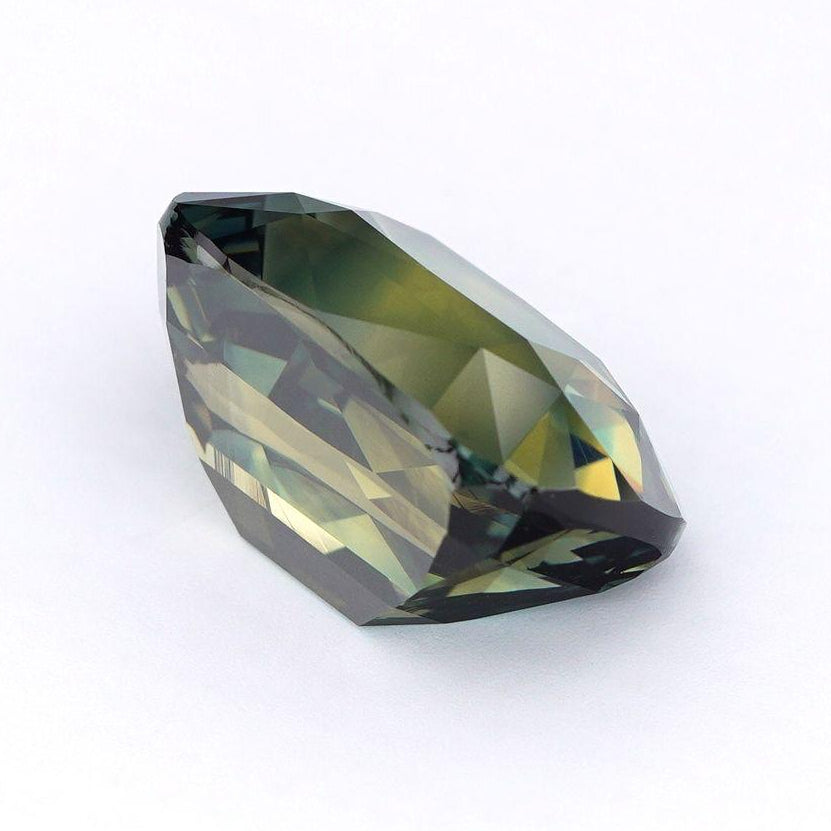 Yellowish Green Sapphire 10.10 ct Cushion – Madagascar