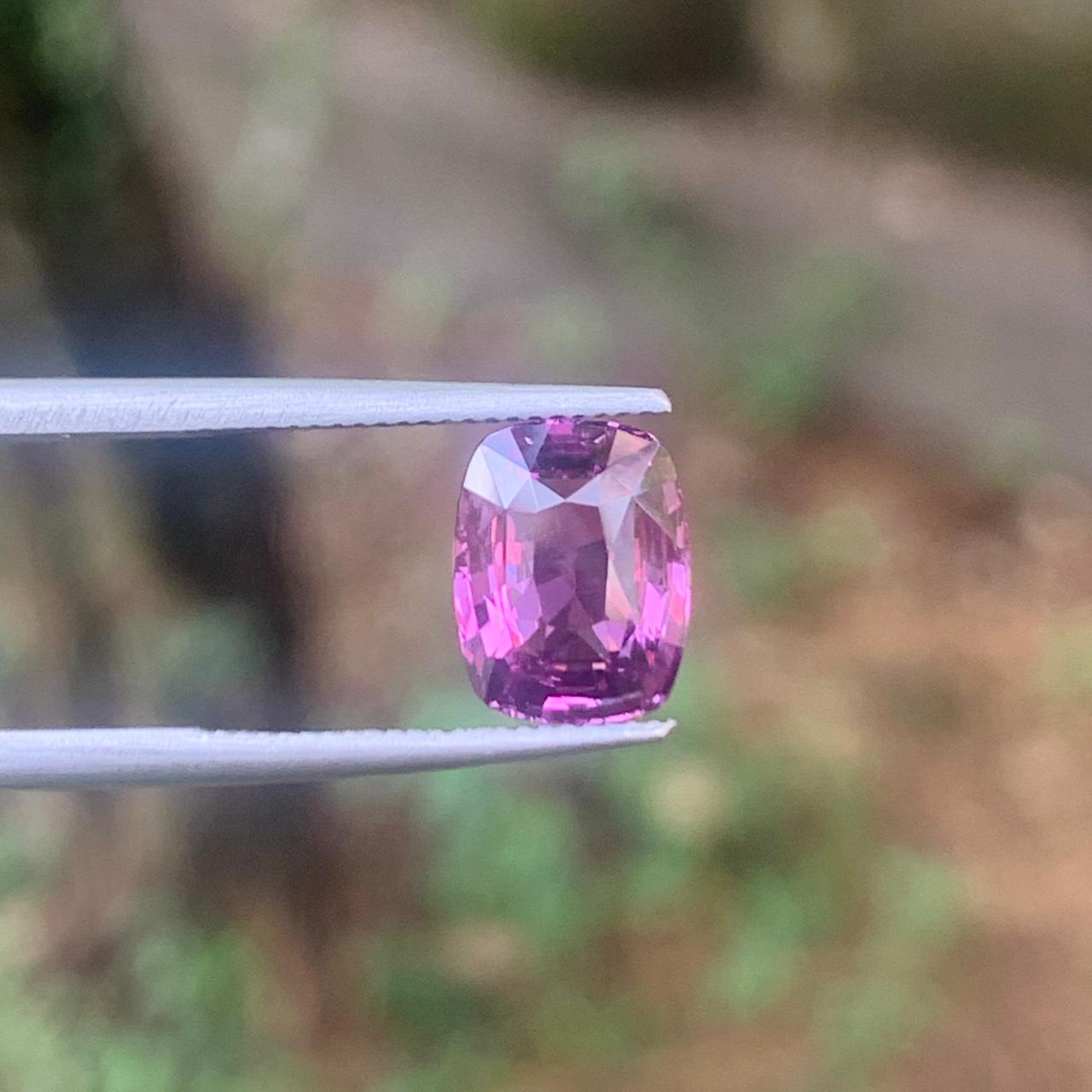 Pink Sapphire 2.07 ct Rectangular Cushion