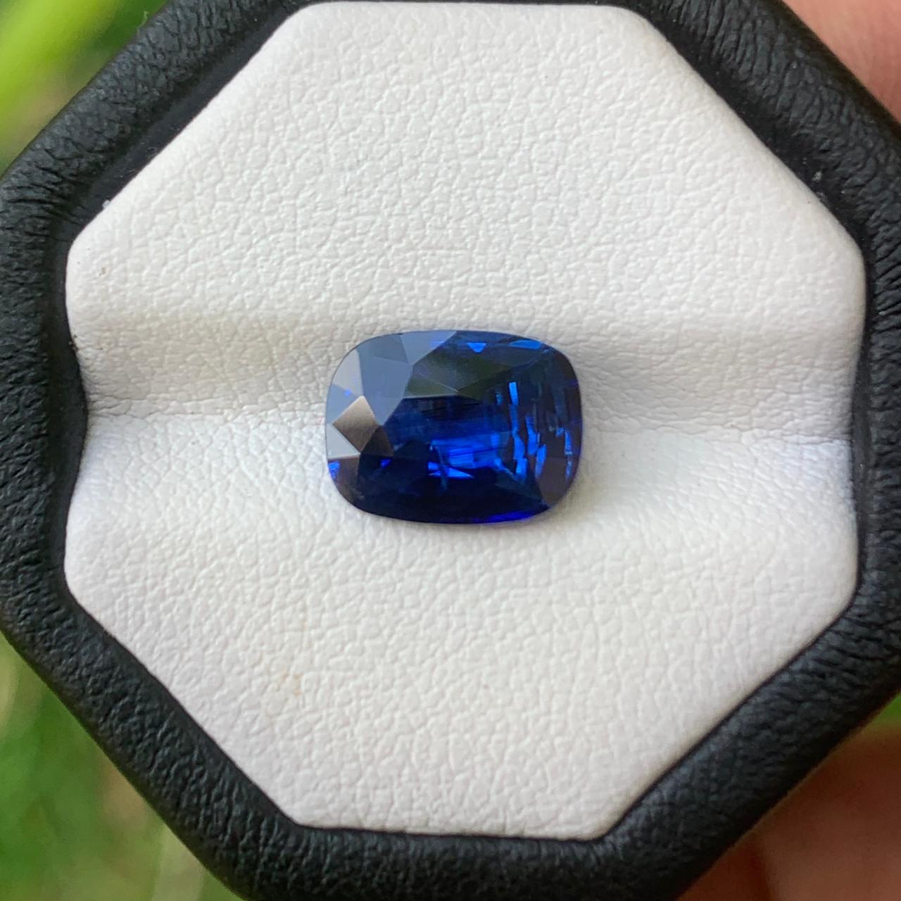 Royal Blue Sapphire Sapphire 3.07 ct Cushion – Sri Lanka