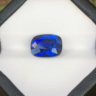 Royal Blue Sapphire Sapphire 3.07 ct Cushion – Sri Lanka