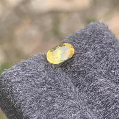 Unheated Yellow Sapphire 1.35 ct Oval – Sri Lanka