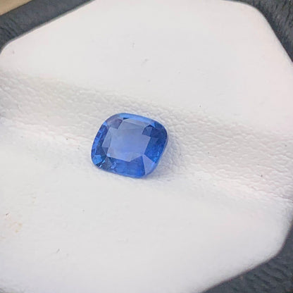 1.03 Ct Unheated Blue Sapphire | Ceylon Vivid Blue  Sapphire