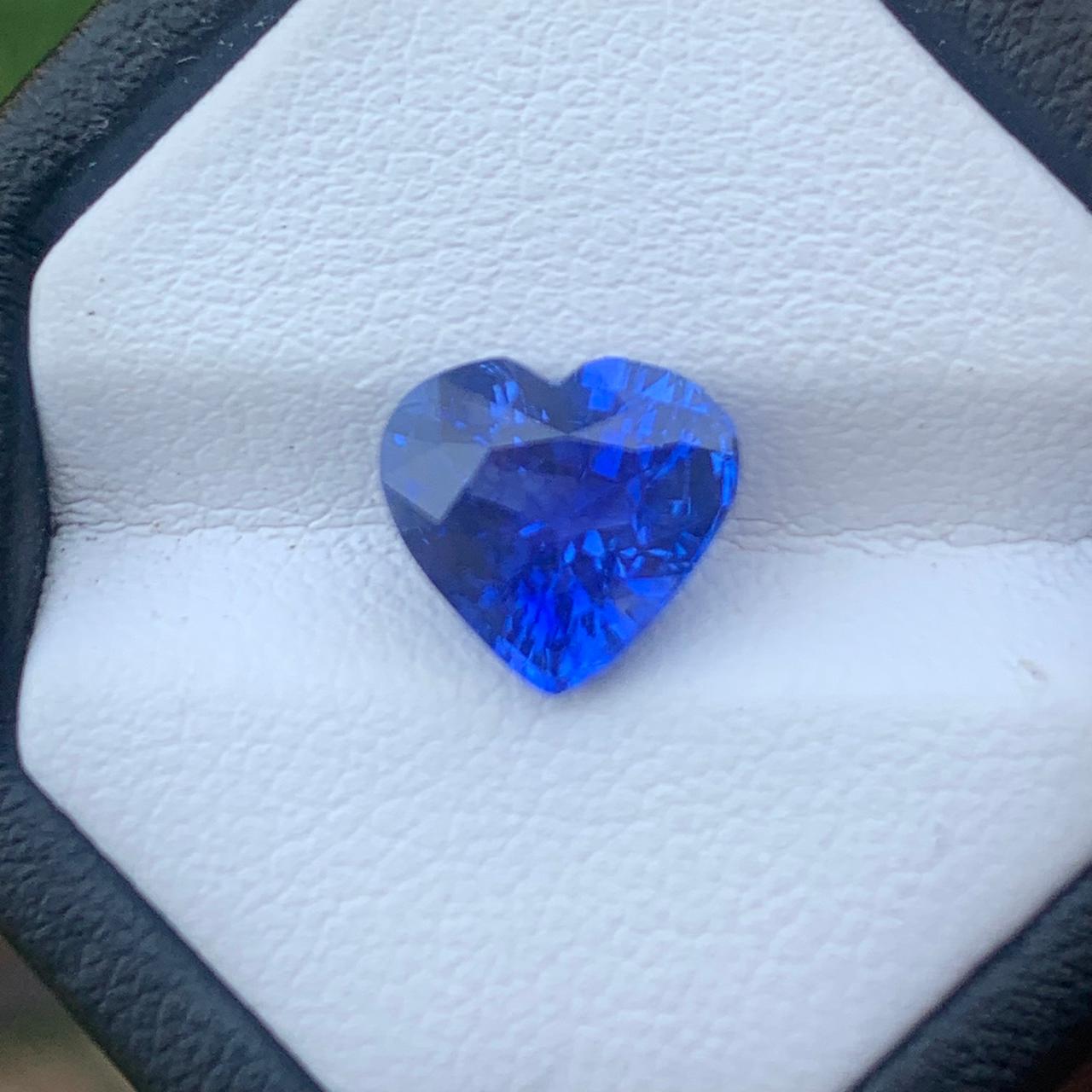 Royal Blue Sapphire 3.05 ct Heart – Sri Lanka