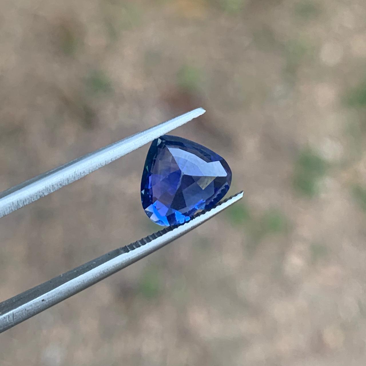 Royal Blue Sapphire 3.05 ct Heart – Sri Lanka