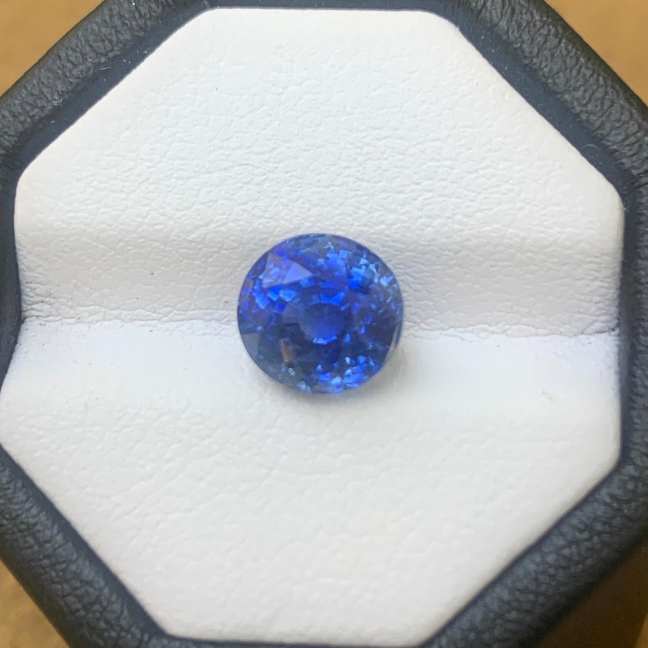 Unheated Cornflower Blue Sapphire 3.72 ct Oval – Sri Lanka
