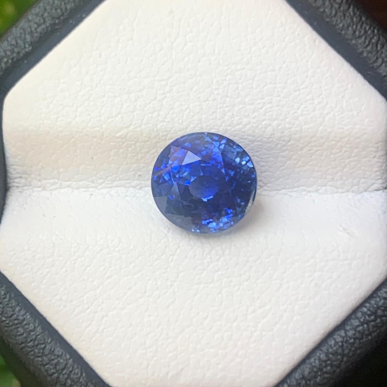 Unheated Cornflower Blue Sapphire 3.72 ct Oval – Sri Lanka