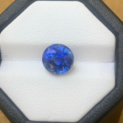 Unheated Cornflower Blue Sapphire 3.72 ct Oval – Sri Lanka