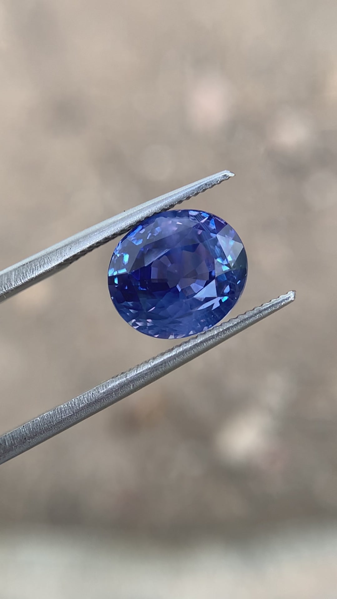 Unheated Cornflower Blue Sapphire 5.10 ct Oval – Sri Lanka