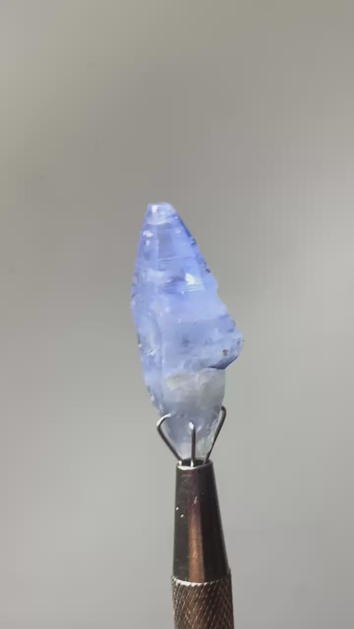 Natural Blue Sapphire Crystal 28.85 ct, Rough Gemstone – Sri Lanka