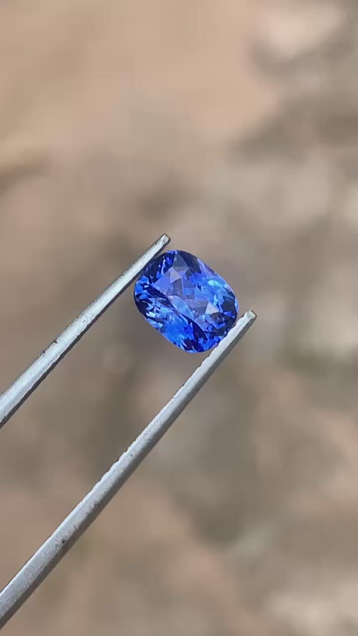 Cornflower Blue Sapphire 1.61ct Cushion - Sri Lanka