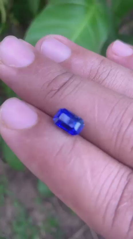 Unheated Royal Blue Sapphire 3.05 ct Octagon – Sri Lanka