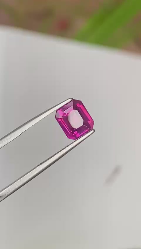 Pink Sapphire 2.01 ct Octagon – Madagascar