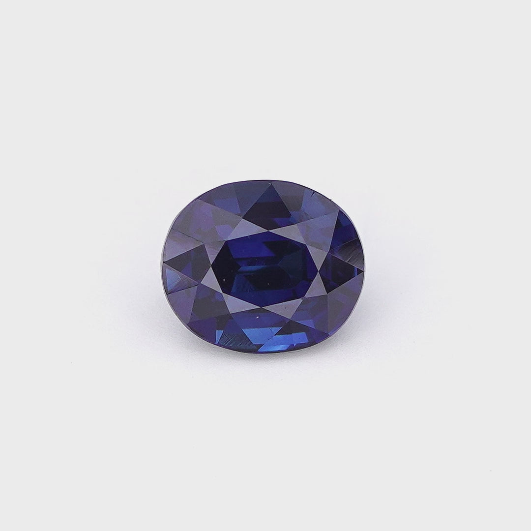 Unheated Royal Blue Sapphire 1.57 ct Oval – Madagascar
