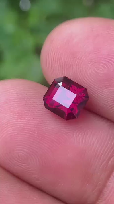 Natural Red Spinel 2.04 ct Octagon