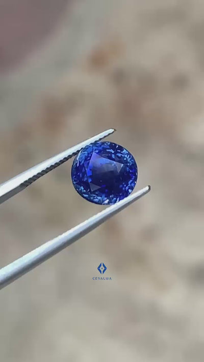 Unheated Cornflower Blue Sapphire 3.72 ct Oval – Sri Lanka