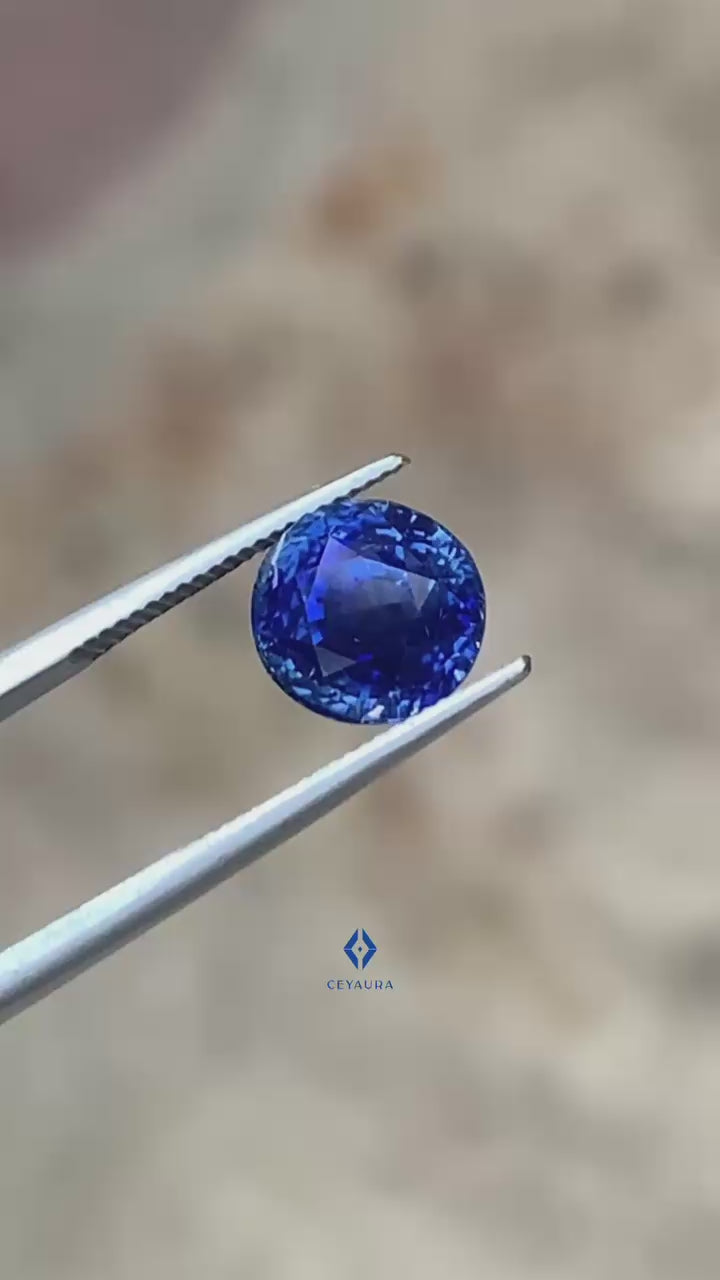 Unheated Cornflower Blue Sapphire 3.72 ct Oval – Sri Lanka