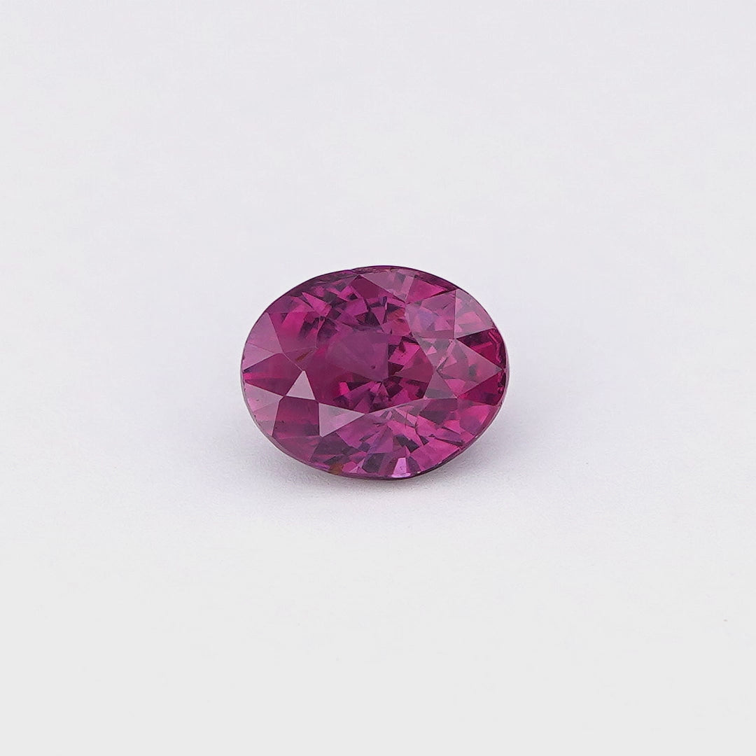 Unheated Padparadscha 1.09 ct Oval – Madagascar